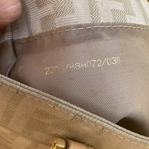 Authentic Fendi Zucca Canvas Tote Handbag ✨ - Picture 10 of 14